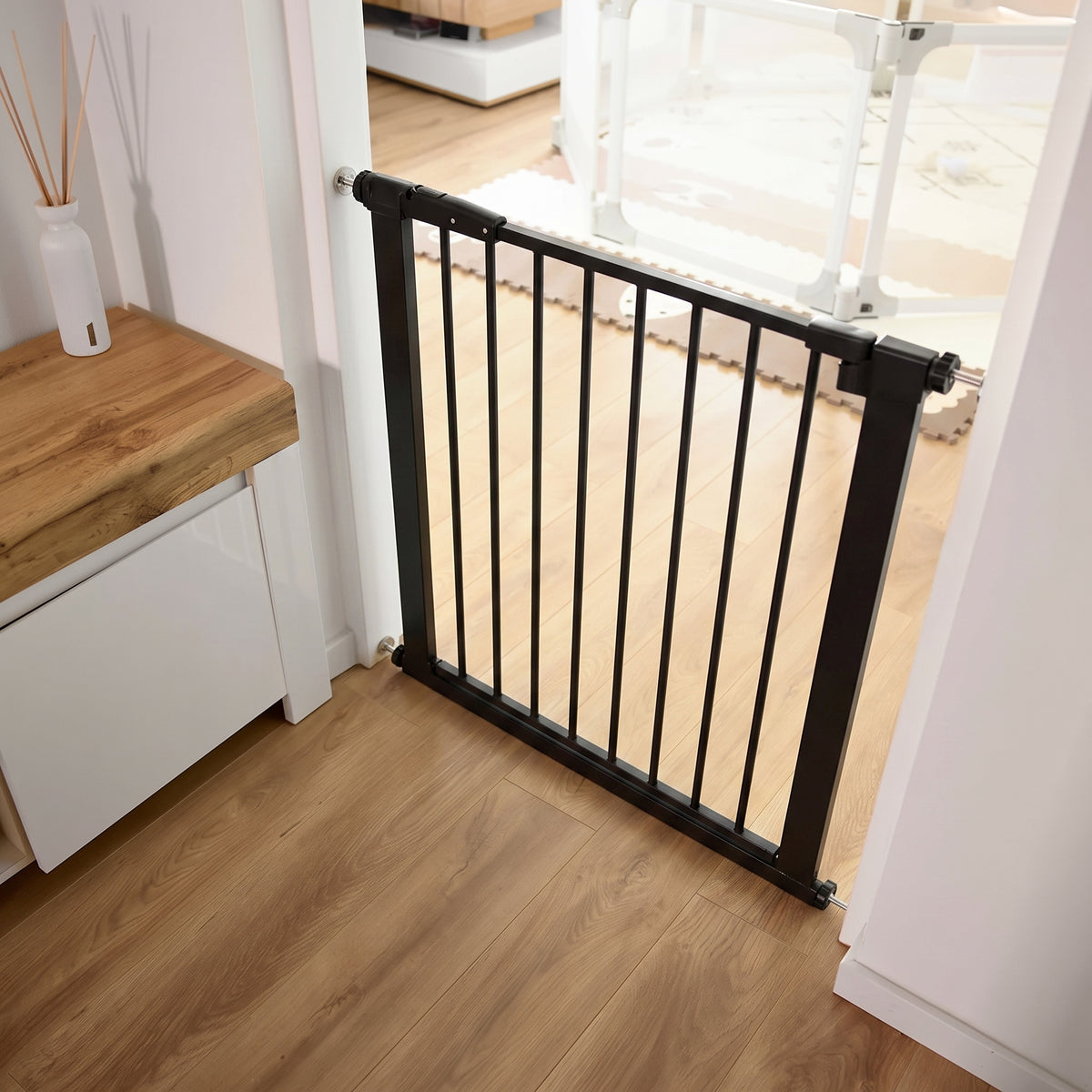 Säkerhetsgrind Monkey Mum® – Svart