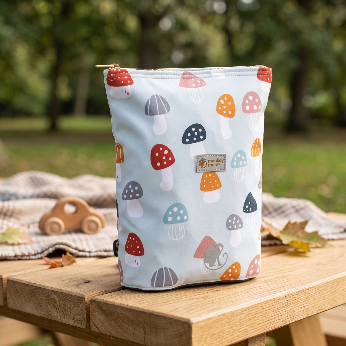 Gyermek softshell hátizsák Monkey Mum® - Színes légyölő galócák