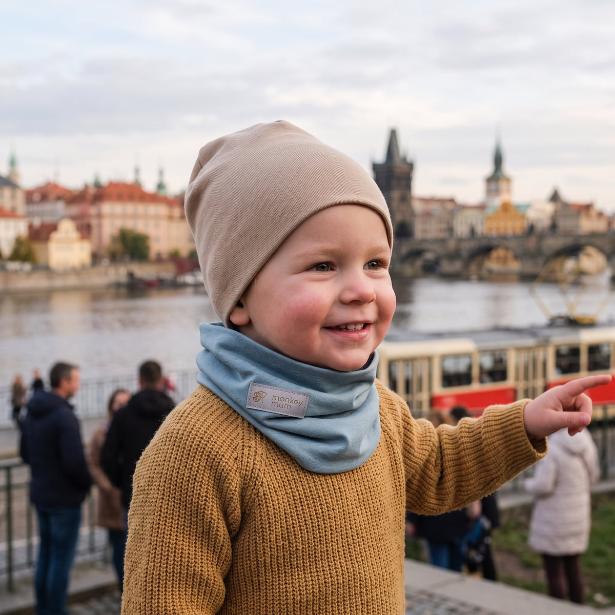 Monkey Mum® halskrage - Ljusblå
