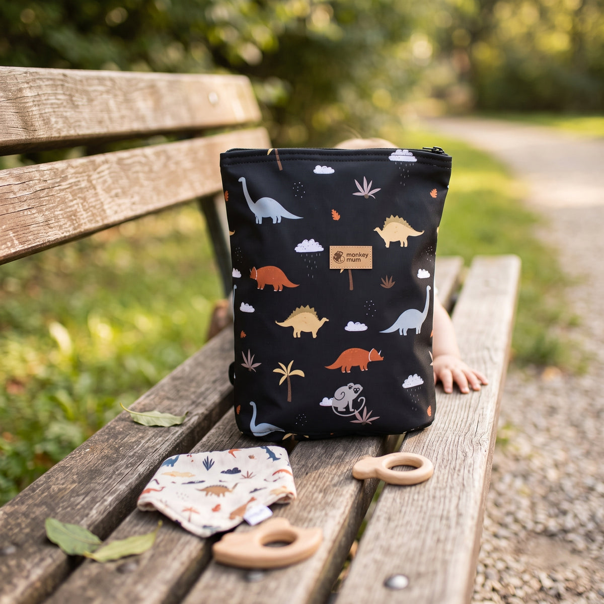 Monkey Mum® gyerek softshell hátizsák - Dinoszaurusz út