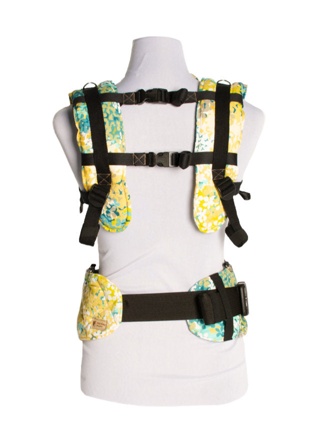 Monkey Mum® Ergonomska rastuća nosiljka Carrie - Rascvjetana livada