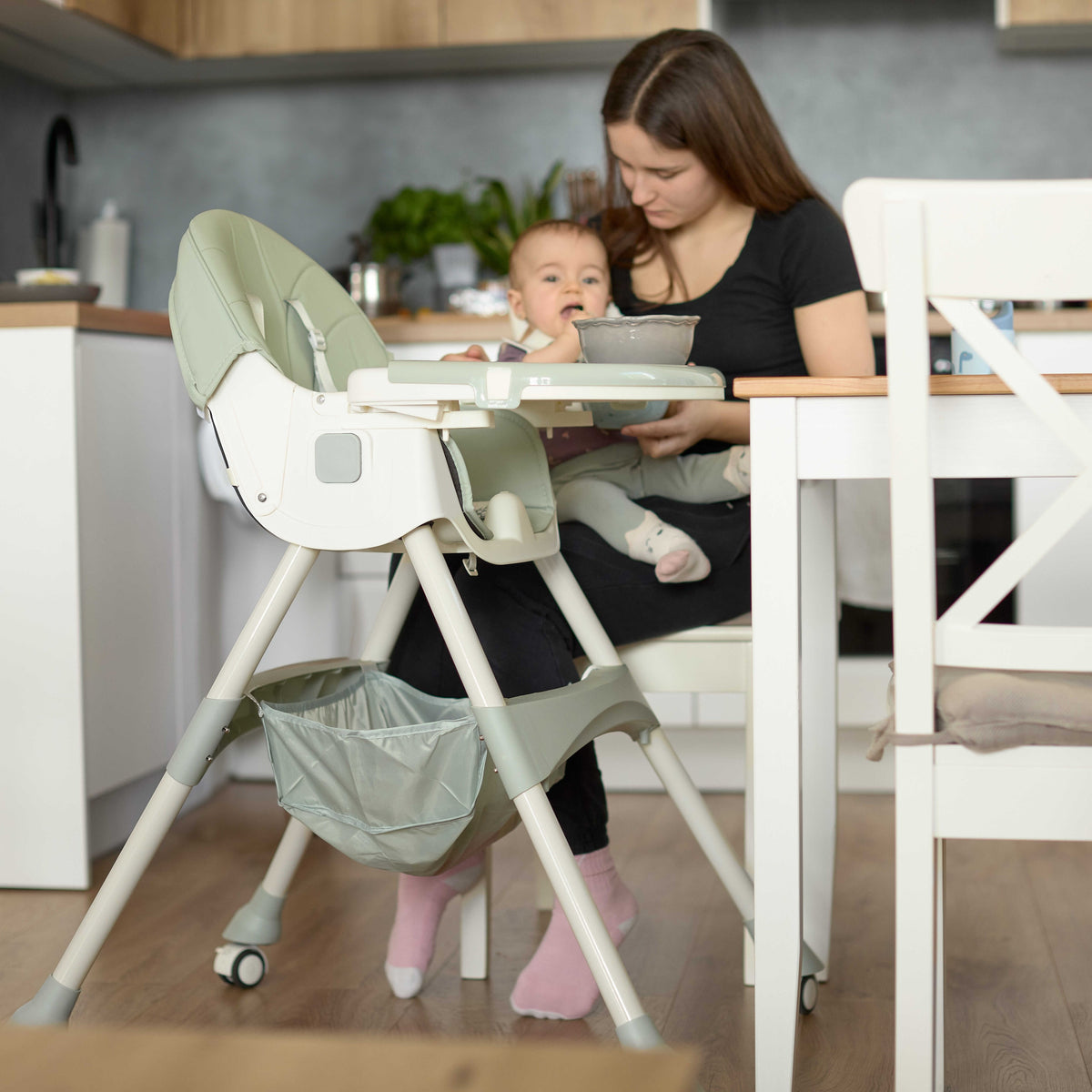2-in-1 Comfort Children's High Chair - Blue